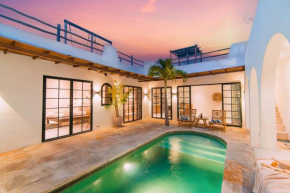 Romantic Designer Villa in Canggu, Bali
